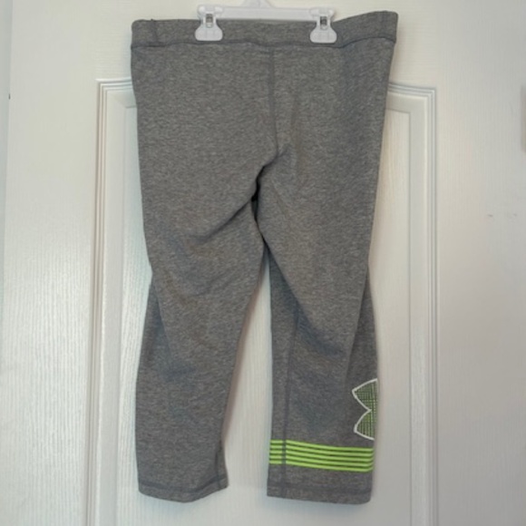 Under Armour Capri tights -L - Picture 2 of 4